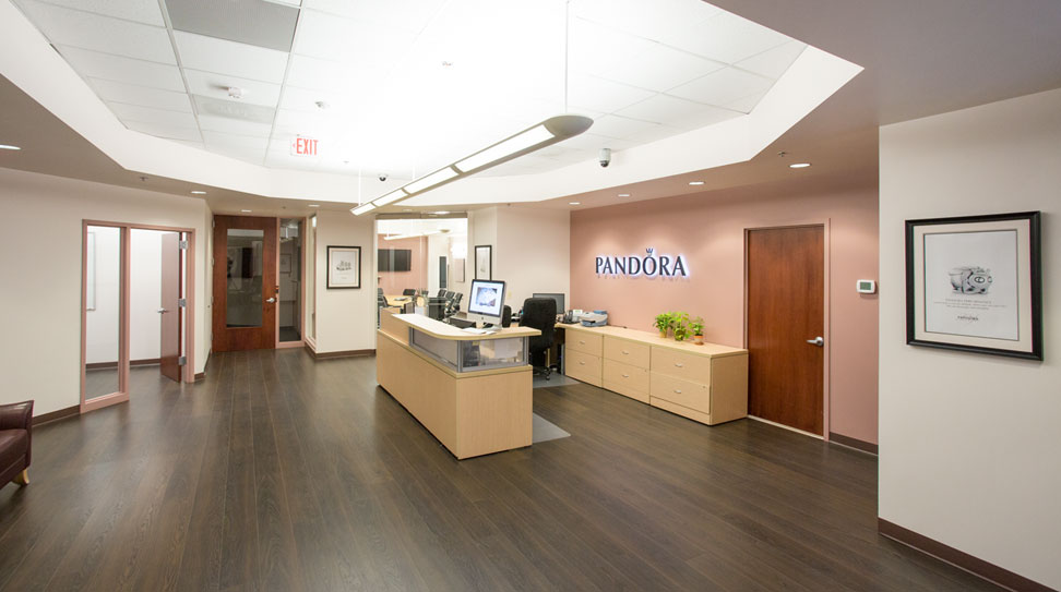 jefe Clásico Sociología Pandora Jewelry US Corporate Headquarters - Banta Campbell Architects